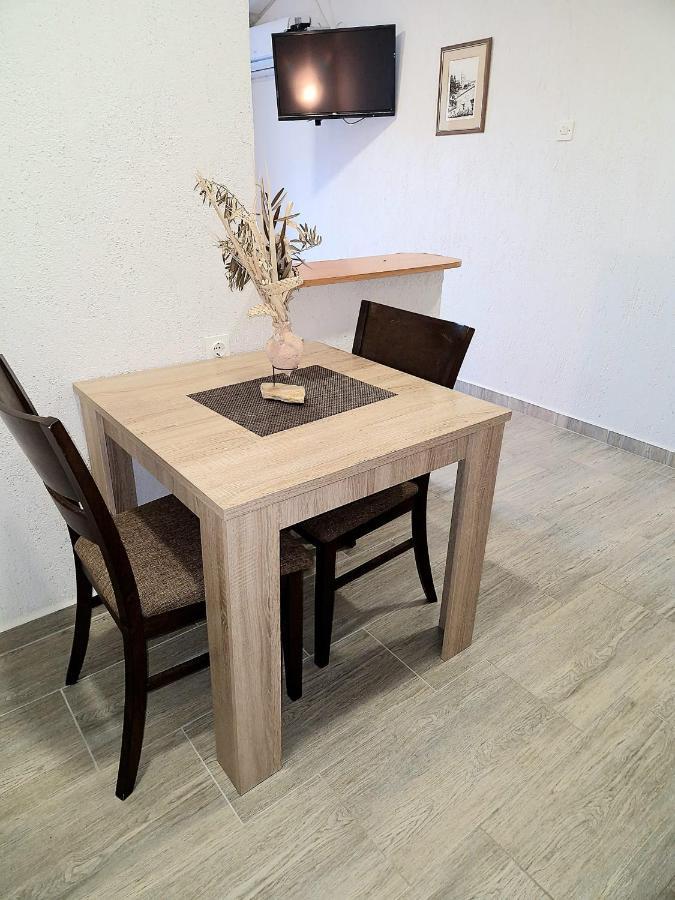 Ana Apartment