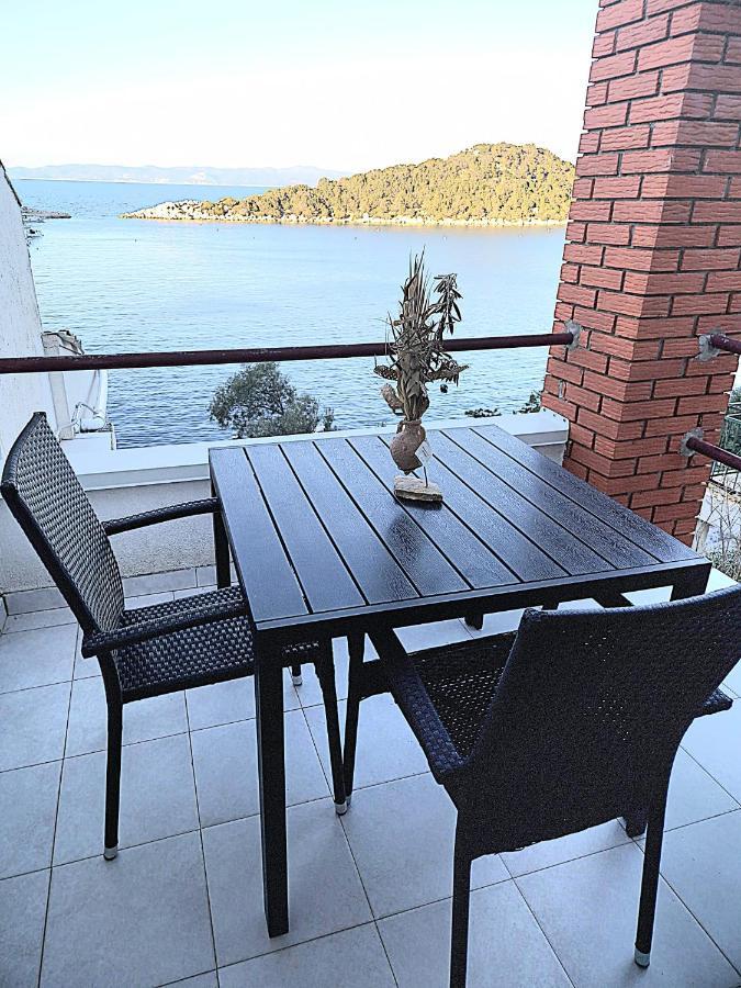 Ana Apartment *